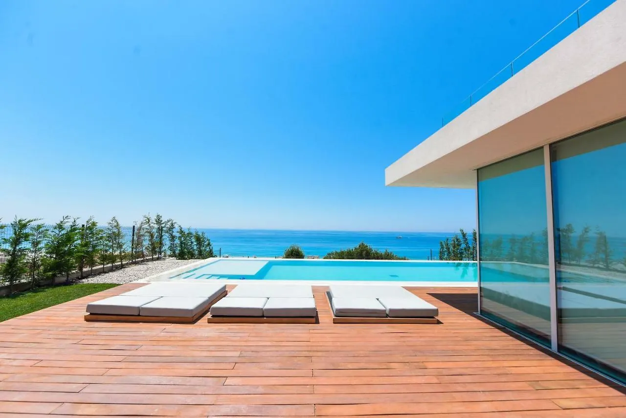 فندق Green Coast بالاسي