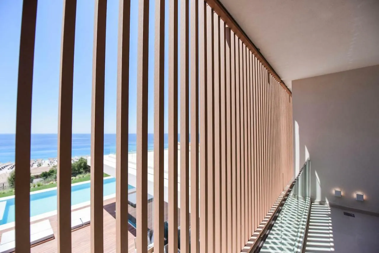 منتجع فندق Green Coast بالاسي