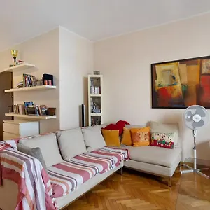 https://appartamento-cadolini.it-lombardy.com