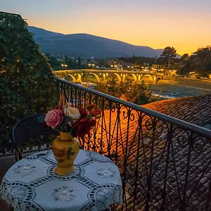 Gorica - Unesco Quarter Berat
